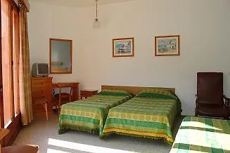 Alegria San Juan Park يوريت دي مار