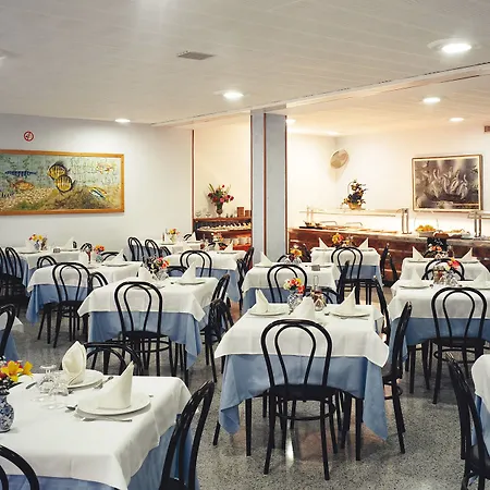 Alegria San Juan Park Hotel 2*